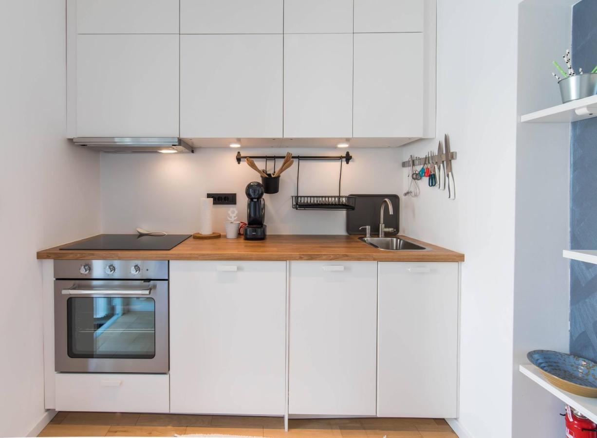 Marta Apartment Ровин Екстериор снимка